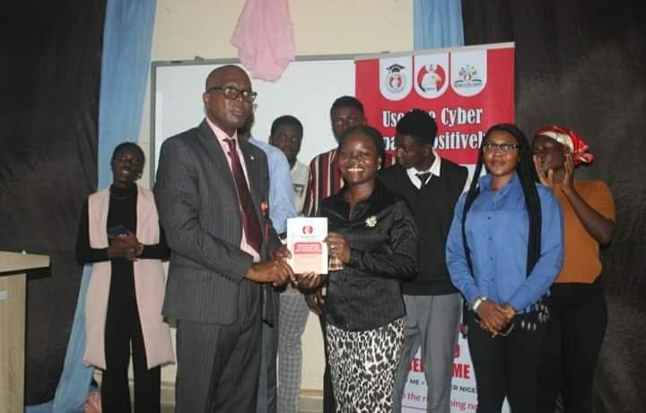 VC applauds EFCC, launches Zero Tolerance Club