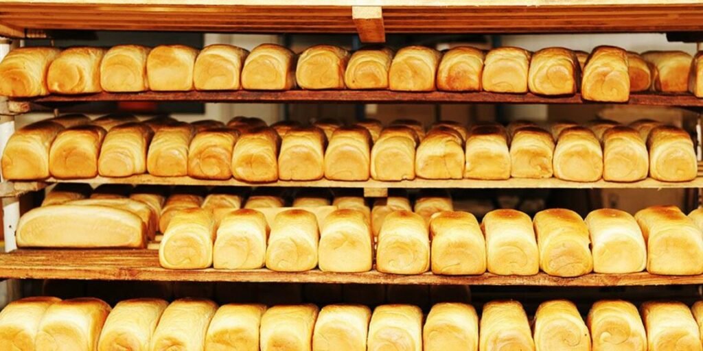 Bread-on-Shelves-1140x570