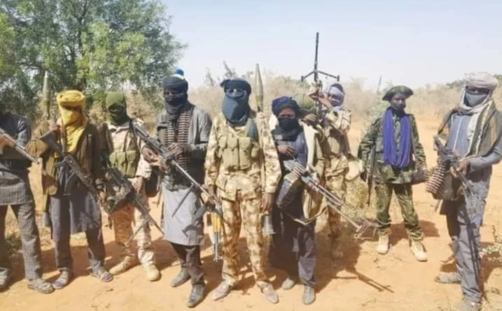 Picture-used-to-illustrate-Bandits