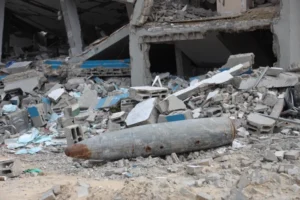 AA-20250122-36826627-36826618-UNEXPLODED_BOMBS_IN_GAZA-1737607781