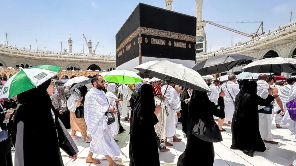 TOPSHOT-SAUDI-RELIGION-ISLAM-HAJJ-0_1718356171841_1718356204788