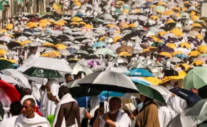 bjh7dpks_hajj-heat_625x300_20_June_24
